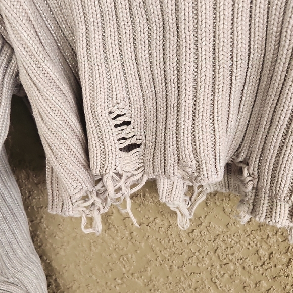 Zara Ribbed Distressed Sweater Metallic Silver - Picture 4 of 9